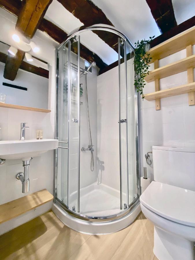 Apartmán Charming Gran Via Attic Madrid Exteriér fotografie